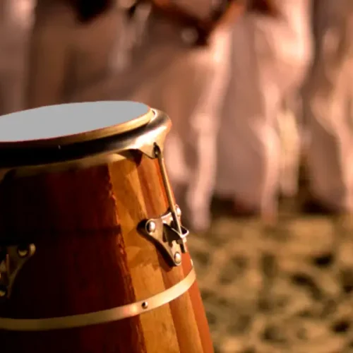 Seu Terreiro: Um Oásis de Paz ou Arena de Conflitos Internos? Desvendando e Transformando a Realidade da Sua Casa de Axé